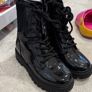 art class Black Kids Boots